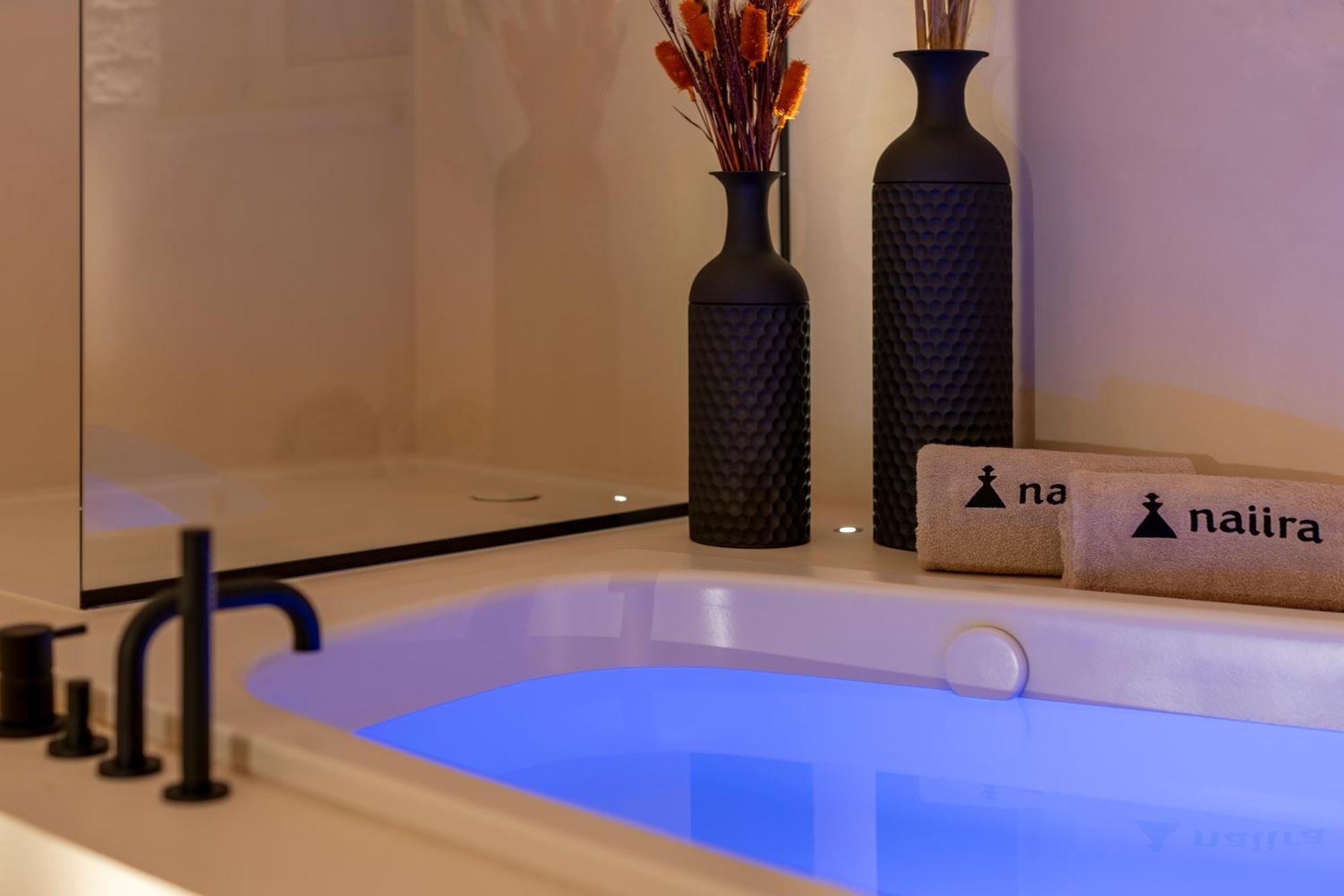 Appartement Naiira Luxury Trullo - Jacuzzi And Patio à Alberobello Extérieur photo