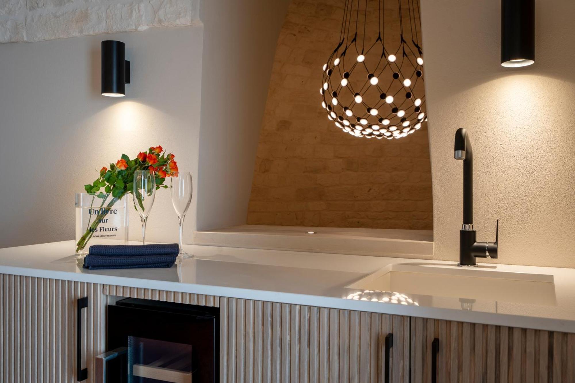 Appartement Naiira Luxury Trullo - Jacuzzi And Patio à Alberobello Extérieur photo